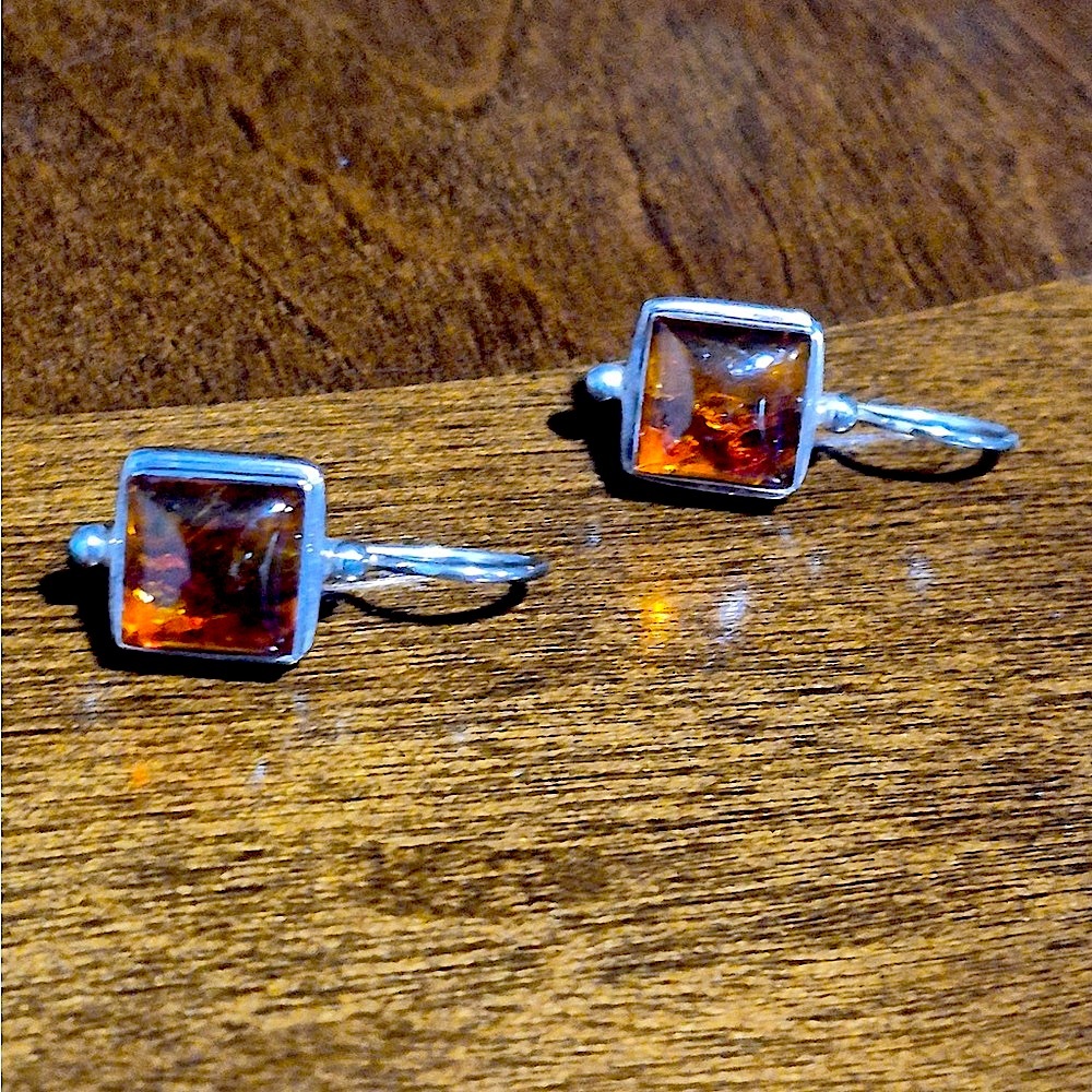 Silpada Amber and Silver Drop Earrings - Picture 4 of 12